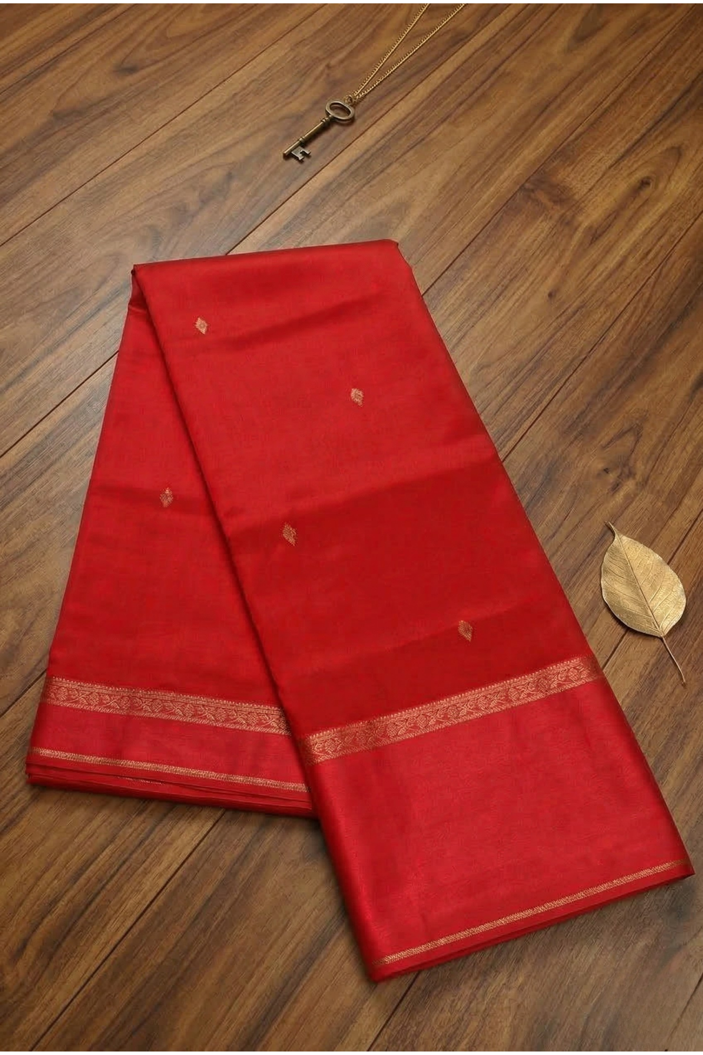 Kali Silk - Small butta with bentex border - Rusty orange
