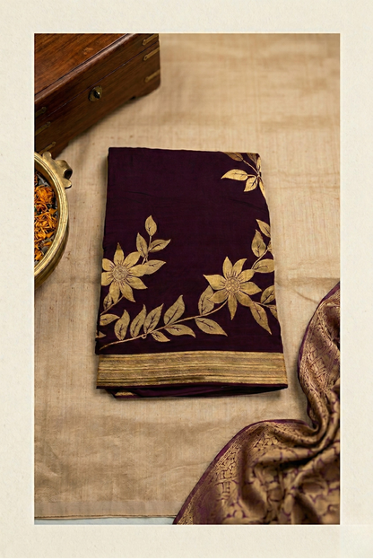 Large continuous Floral Creeper pattern - Wine