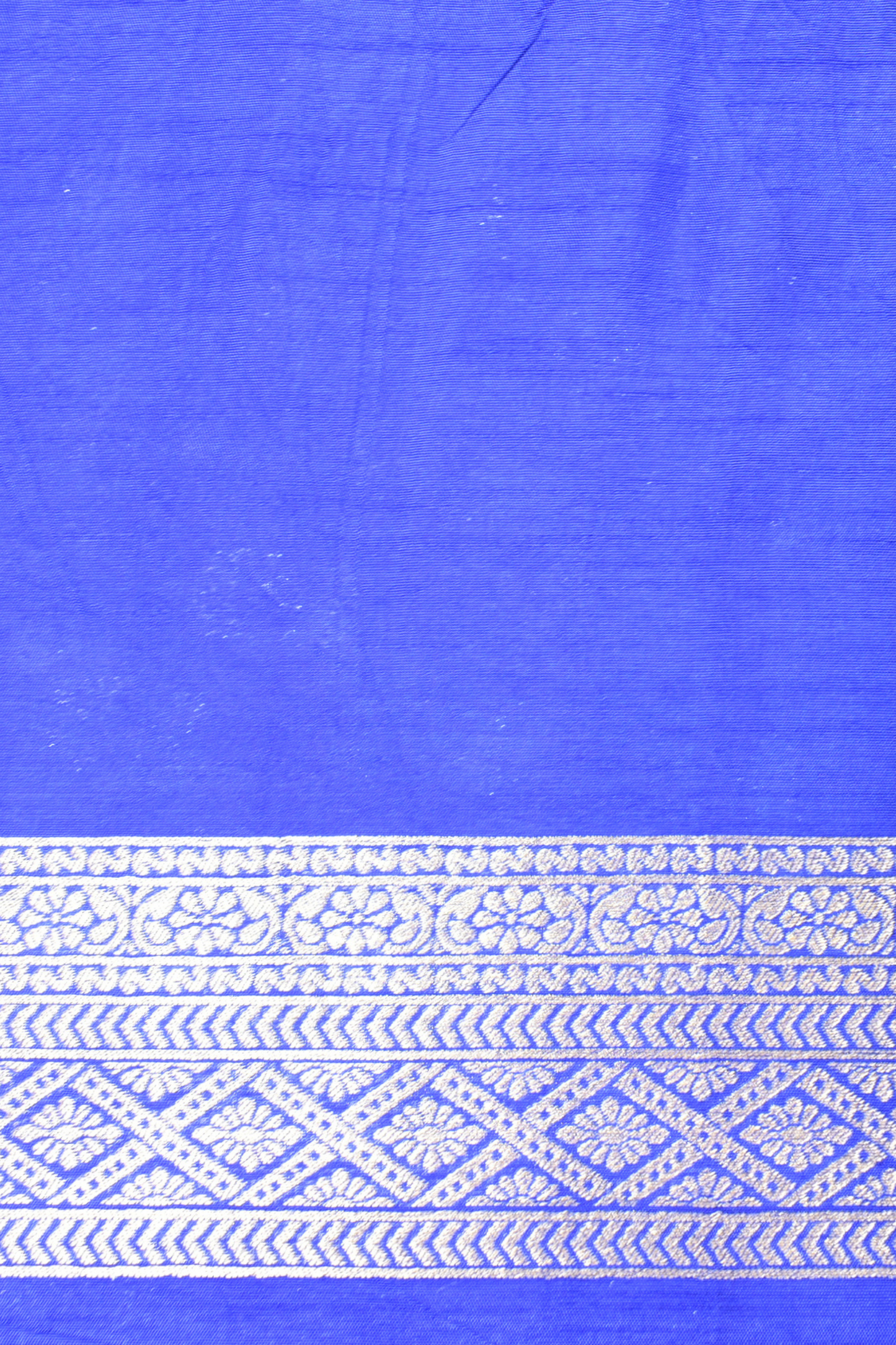 Rang Morla - Peacock butta with Peacock border - Electric Blue