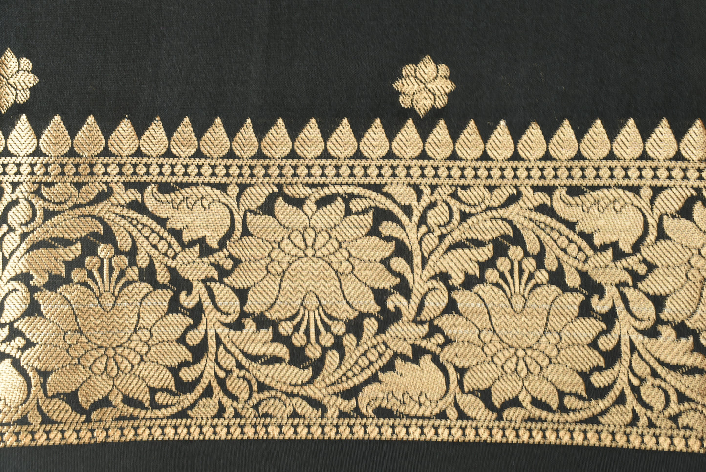 Small Golden Flower Butta with Floral Border - Black